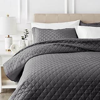 Amazon Basics Oversized Embossed Quilt Coverlet, 170 x 210 cm, Dark Grey Diamond