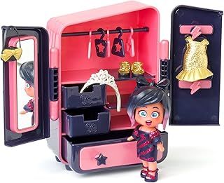 Ava’s Wardrobe – Wardrobe with more than 18 fashion accessories and exclusive doll with 3 funny expressions. Includes 2 outfits, accessories and shoes, hangers, drawers and 3 stickers