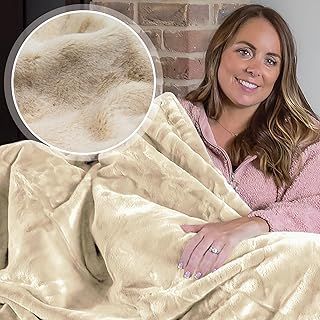 Dreamcatcher Luxurious Cream Faux Fur Throw Blanket 160 x130cm, Large Blankets and Throws Fleece Blanket, Ideal Fluffy Blanket for Sofas, Beds, Chairs and Couch