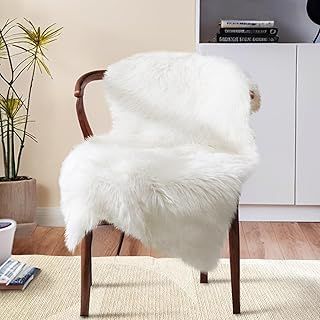 Fluffy Sheepskin Rug White 60 x 90 cm Faux Fur Area Rugs for Bedroom Decor Rugs Living Room Chair Sofa