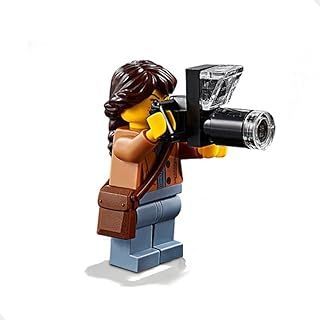 LEGO Outdoor Minifigure: Nature Photographer (Female with Long Lens Camera) 60202