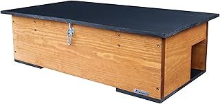 Green Feathers Garden Eco-Friendly Wooden Hedgehog Feeding Station Waterproof and Rot-Proof Outdoor Wildlife Feeder