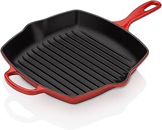 Le Creuset Signature Enamelled Cast Iron Grillit Frying Pan With Helper Handle and Two Pouring Lips, For All Hob Types and Ovens, 26 cm, Cerise, 20183260600422, Cherry Red