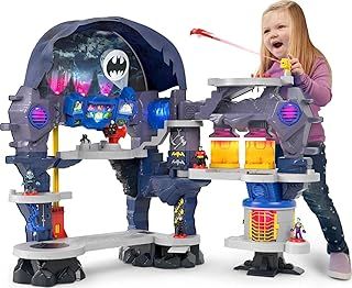 Fisher-Price Imaginext DC Super Friends Super Surround Batcave, interactive Batman playset with lights, sounds and 5 exclusive figures