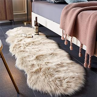 Ultra Soft Fluffy Shaggy Area Rug Faux Fur Rug Chair Cover Seat Pad Fuzzy Area Rug for Bedroom Floor Sofa Living Room (2 x 6 ft Sheepskin, Beige)