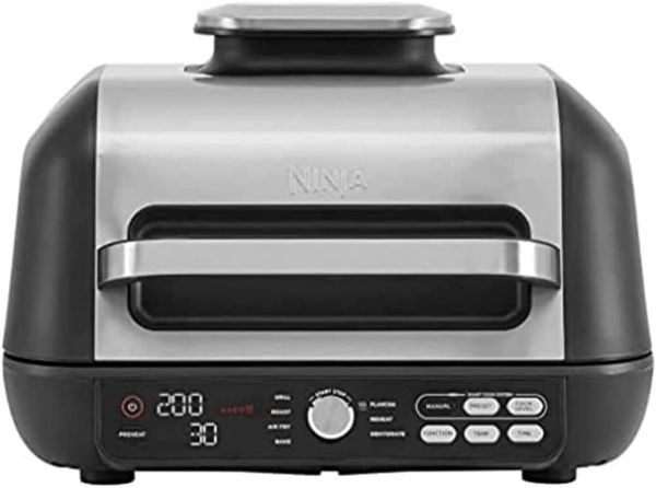 Ninja Foodi MAX PRO Grill, Plancha Flat Grill Plate & Airfryer, 3.8 L Hot Air Fryer, Air Fryer with Digital Temperature Sensor, Dishwasher Safe Parts, 7-in-1, Silver/Black AG651EU