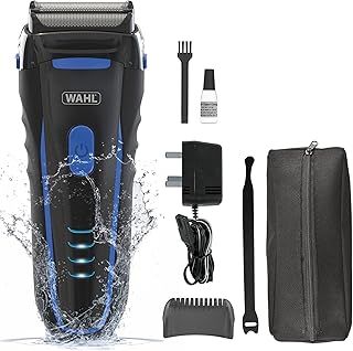 Wahl Clean and Close, Men’s Shaver, Electric Shavers for Men, Beard Shaving, Face Shaver, Flex Foil, Waterproof, Easy Clean, Rubber Grip, LED Power Display, Black and Blue