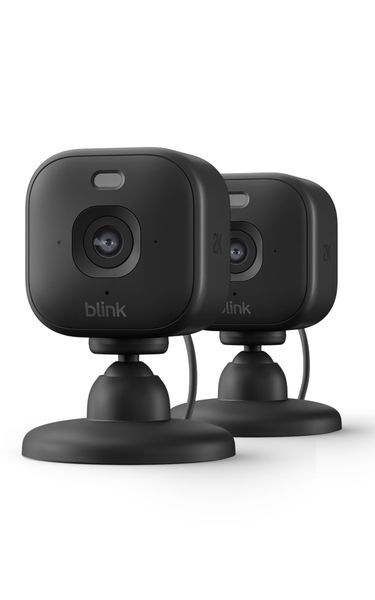 Blink Mini 2K+ (newest gen) | Plug-in Home Security Camera with 2K video resolution | 4x Zoom | colour night vision with built-in spotlight | Works with Alexa | 2 cameras – Black