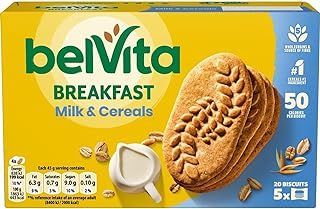 Belvita Breakfast Biscuits Cereals & Milk, Nutritious Morning Treat (5 x 45 g Biscuits)